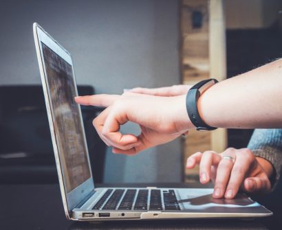 Data analyst roadmap 2026 skills tools timeline learning path